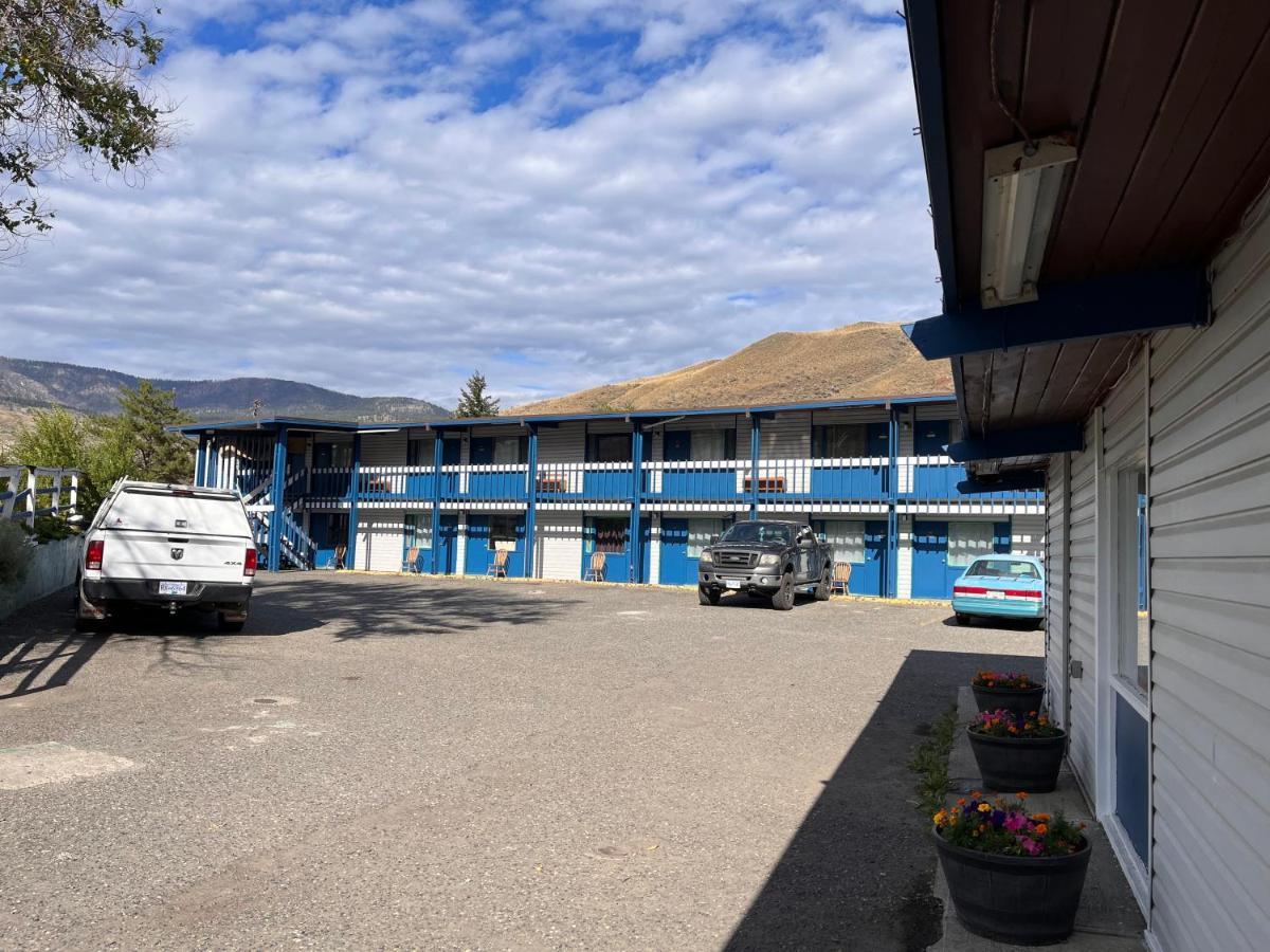 Sundowner Motel Cache Creek Bagian luar foto