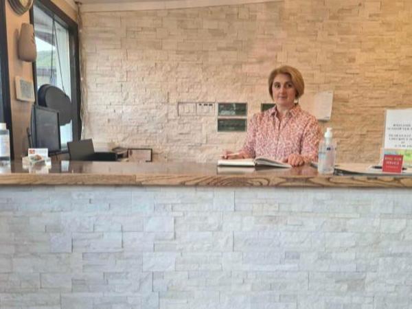 Sundowner Motel Cache Creek Bagian luar foto