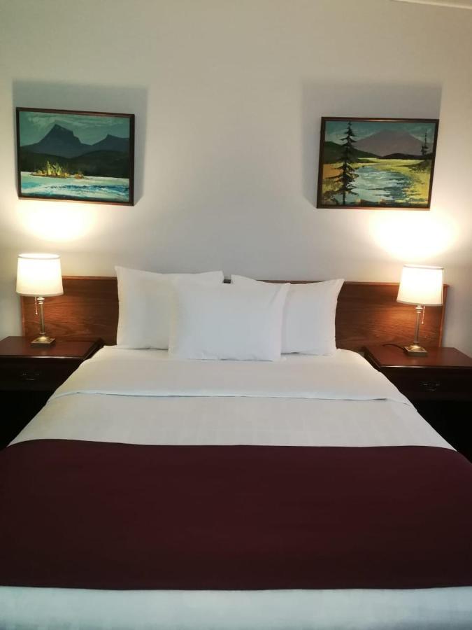 Sundowner Motel Cache Creek Bagian luar foto